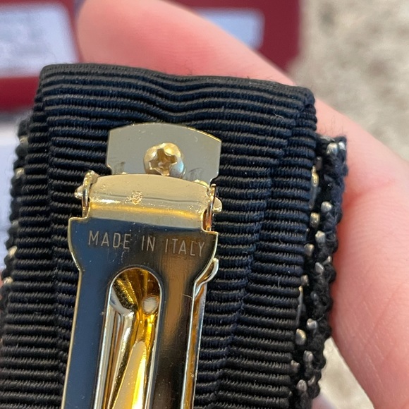 Salvatore Ferragamo Hair Clip - Picture 3 of 3